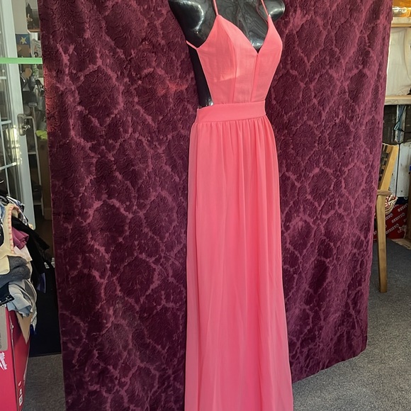 Coral dress by lulus - Picture 3 of 5